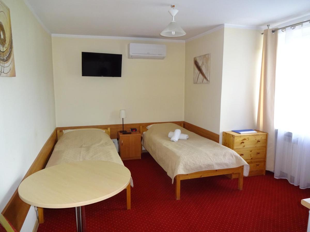 Madohora_Slonce Hotel Zaryte ภายนอก รูปภาพ