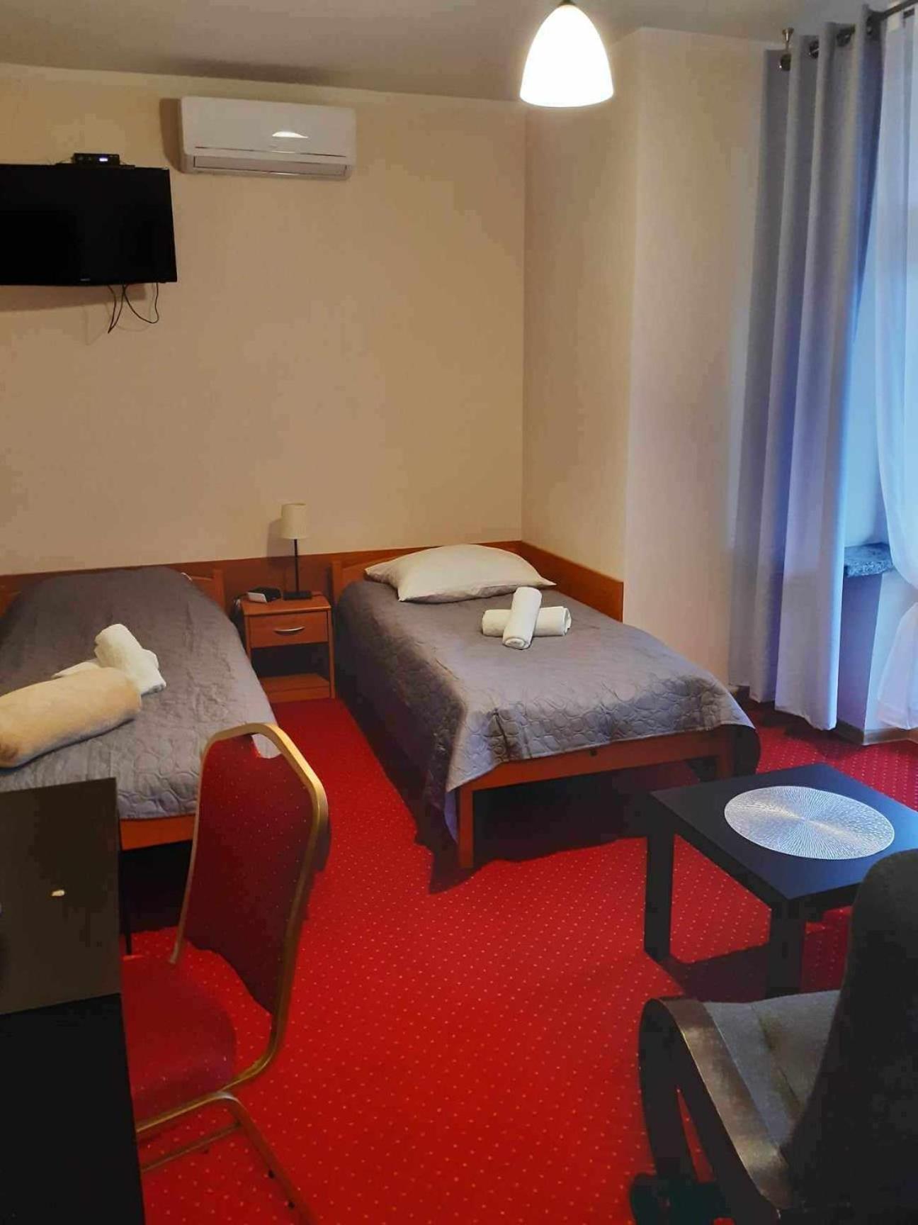 Madohora_Slonce Hotel Zaryte ภายนอก รูปภาพ